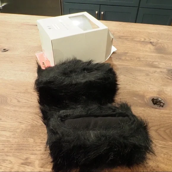 NWT Hunter black faux fur tall boot socks M 5-7 - Picture 8 of 10